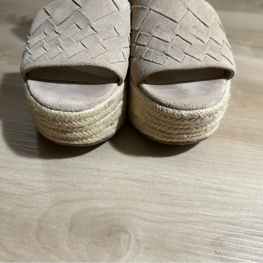 Marc Fisher Adalyn Espadrille Wedges Taupe 8.5 M Womens Platform Suede Sandals‎